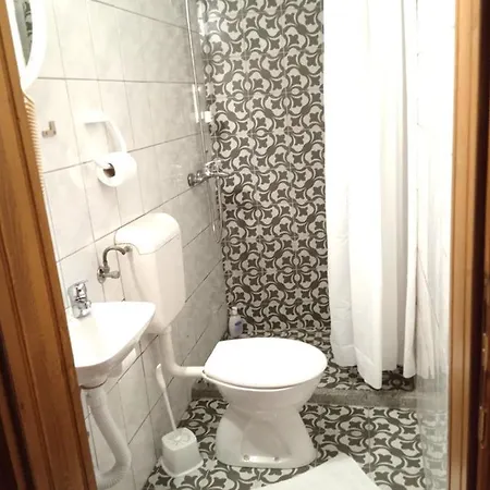 Villa Monera Apartments & Rooms & Free Garage Mostar Extérieur photo