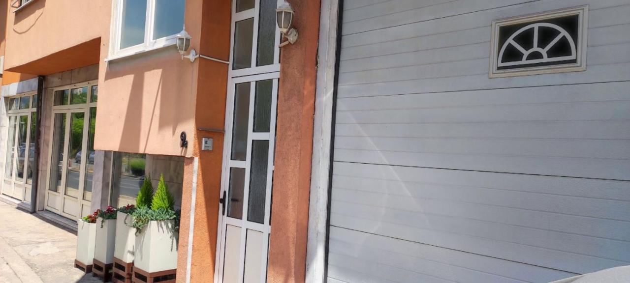 Monera & & Free Garage Apartmán Mostar
