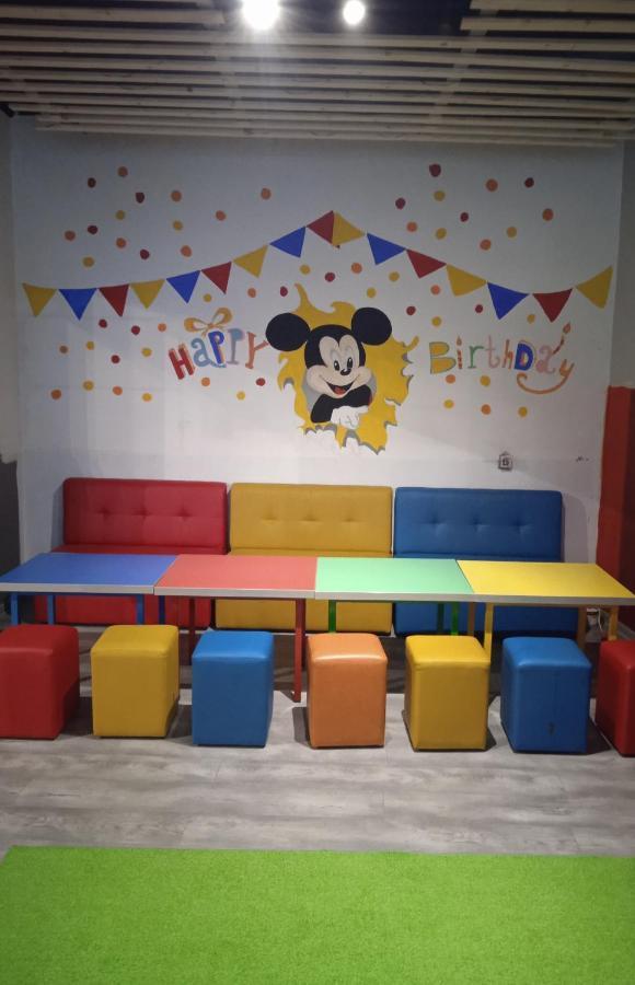 Monera & & Free Garage Apartament *
